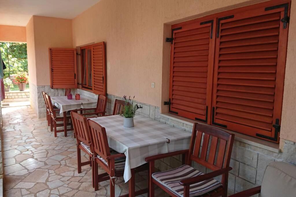 Near Beach - Apartments Marica - Studio 罗维尼 外观 照片